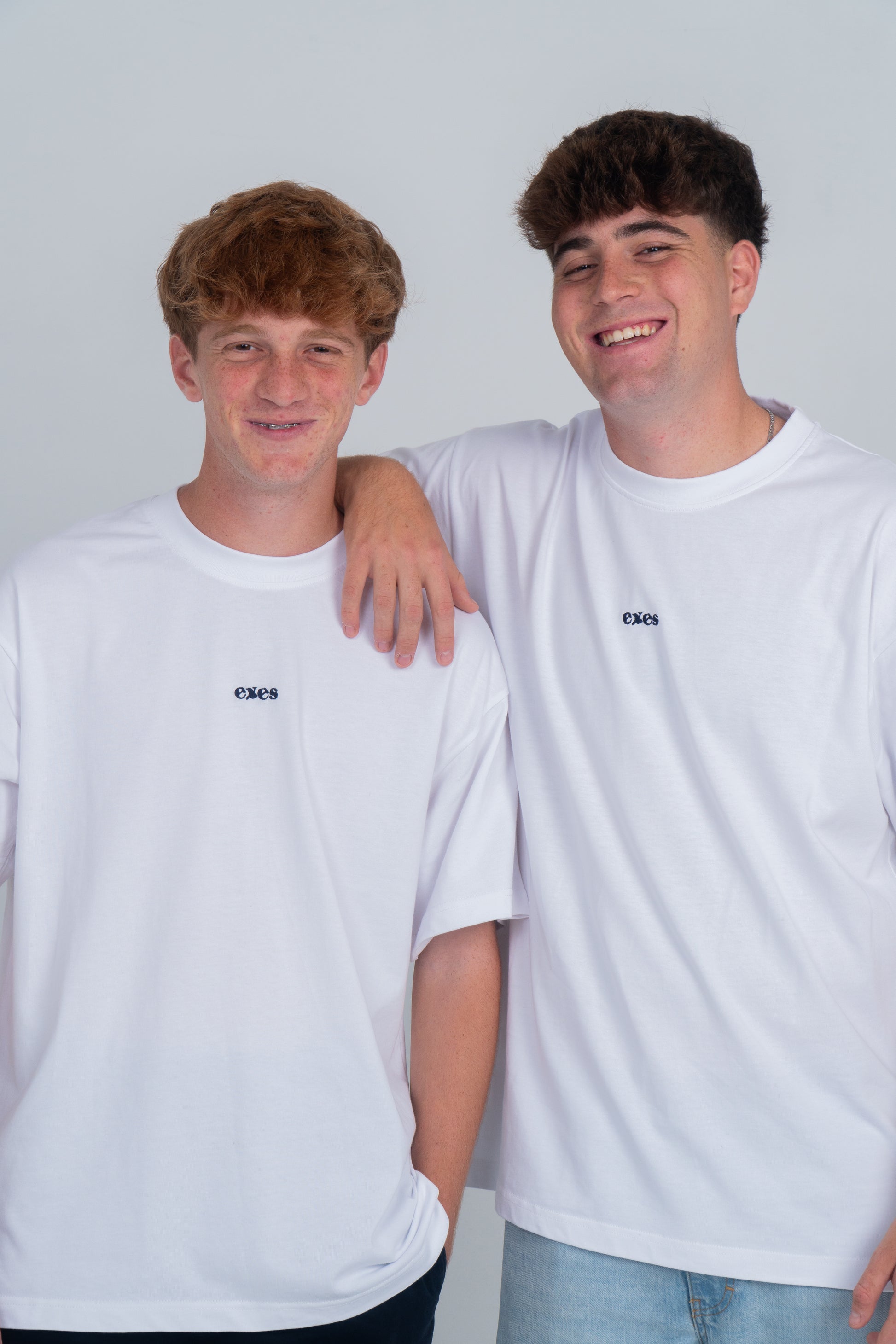 camiseta_tee_blanco_white_exes_manga_corta_boys